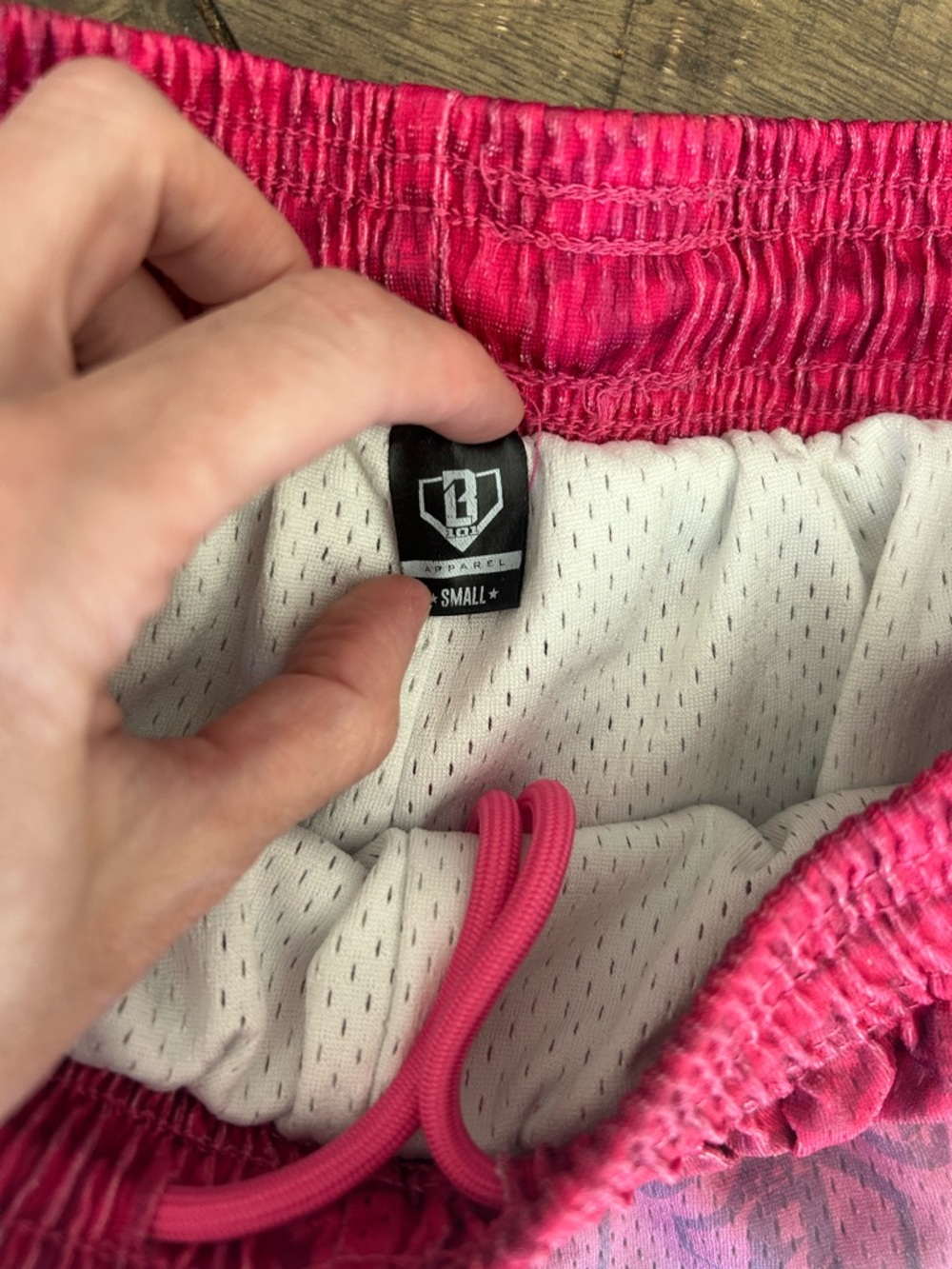 Men's Athletic Gradient Pink to Blue Performance Shorts - Picture 2 of 2